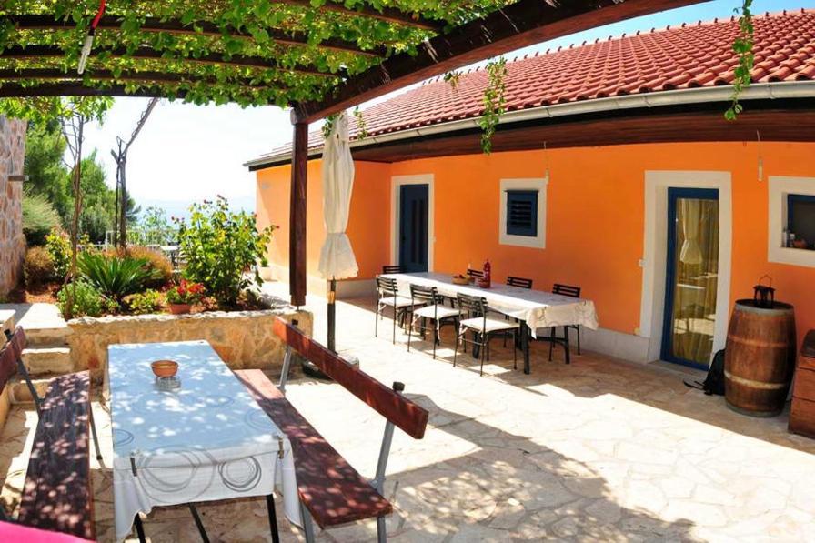 Seaside Secluded Apartments Cove Tvrdni Dolac, Hvar - 4008 Gdinj Kültér fotó