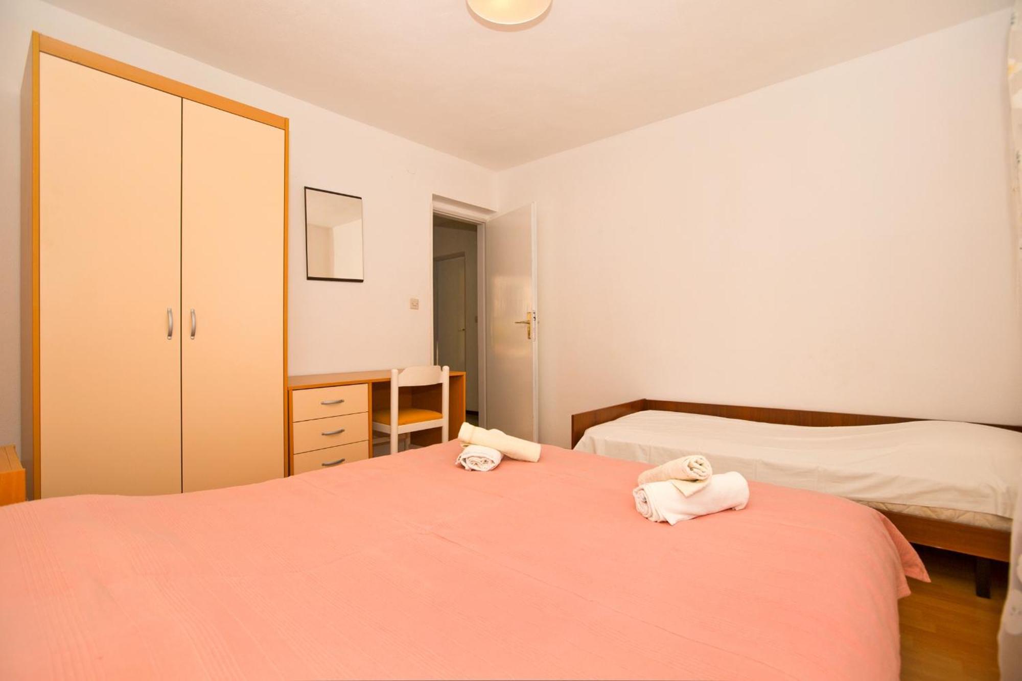 Seaside Secluded Apartments Cove Tvrdni Dolac, Hvar - 4008 Gdinj Szoba fotó